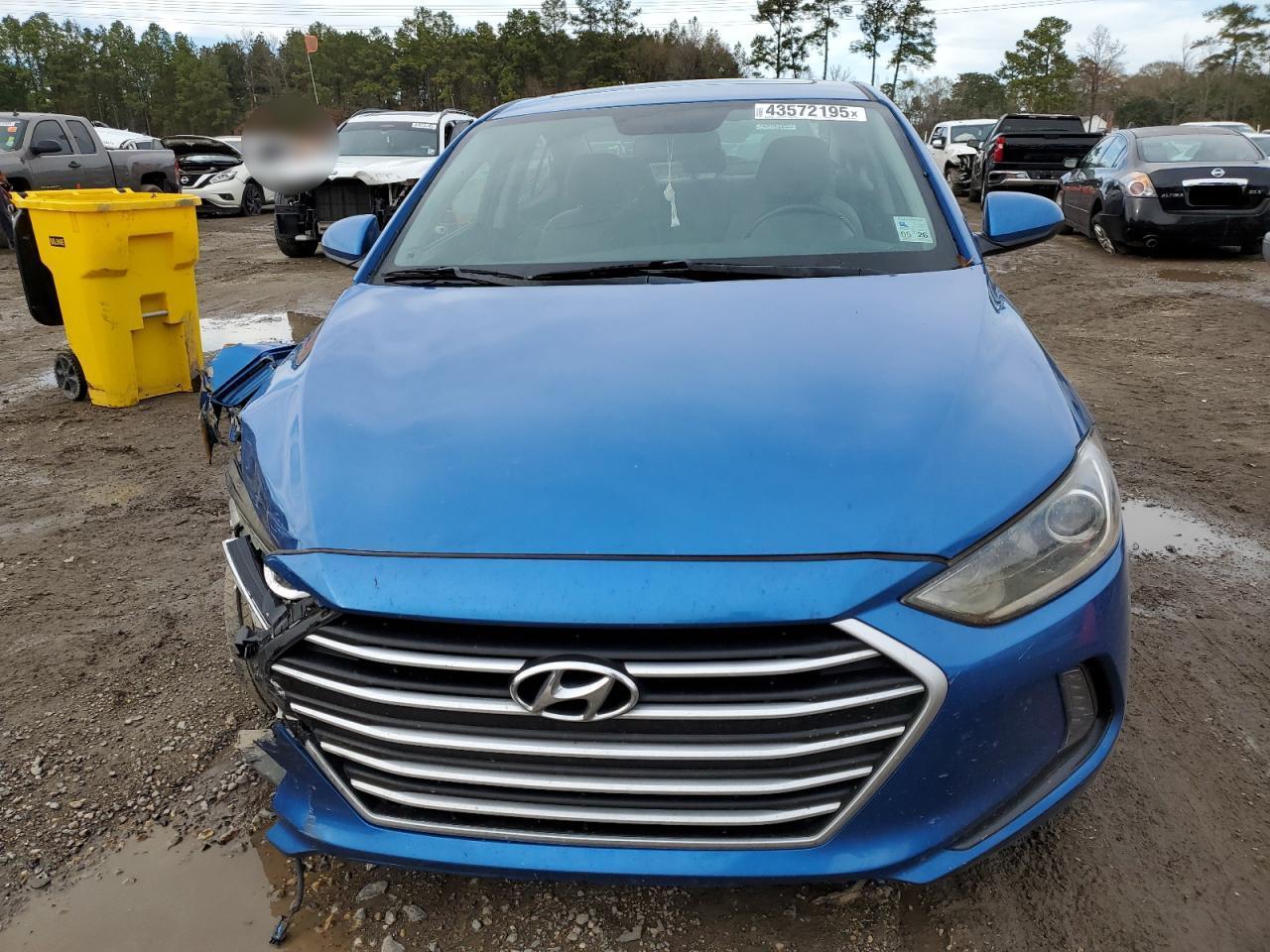 2018 HYUNDAI ELANTRA SE - Image 5