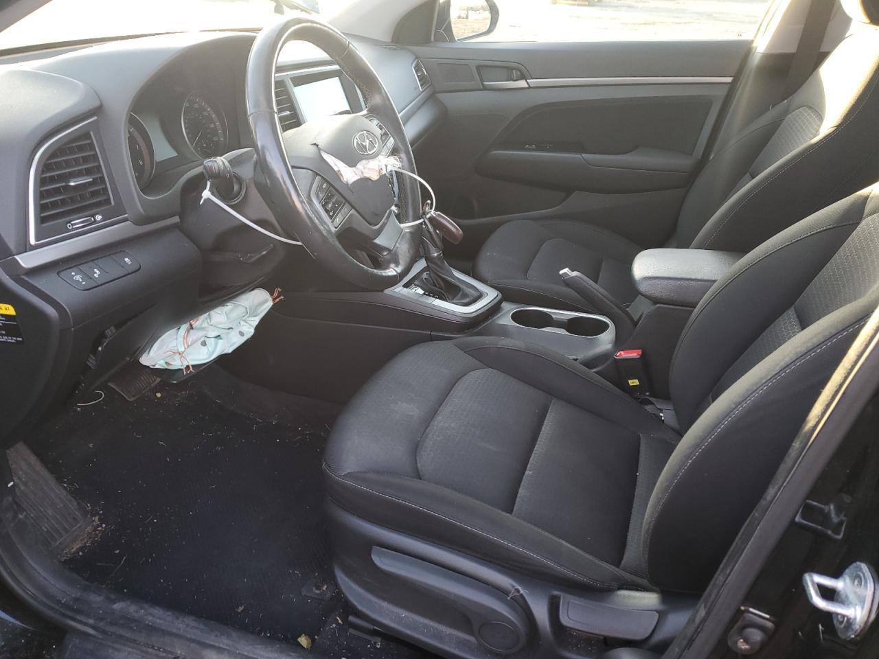2018 HYUNDAI ELANTRA SE - Image 7