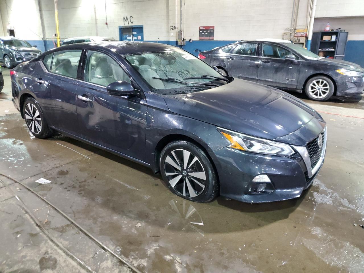 2020 NISSAN ALTIMA SV - Фото 4