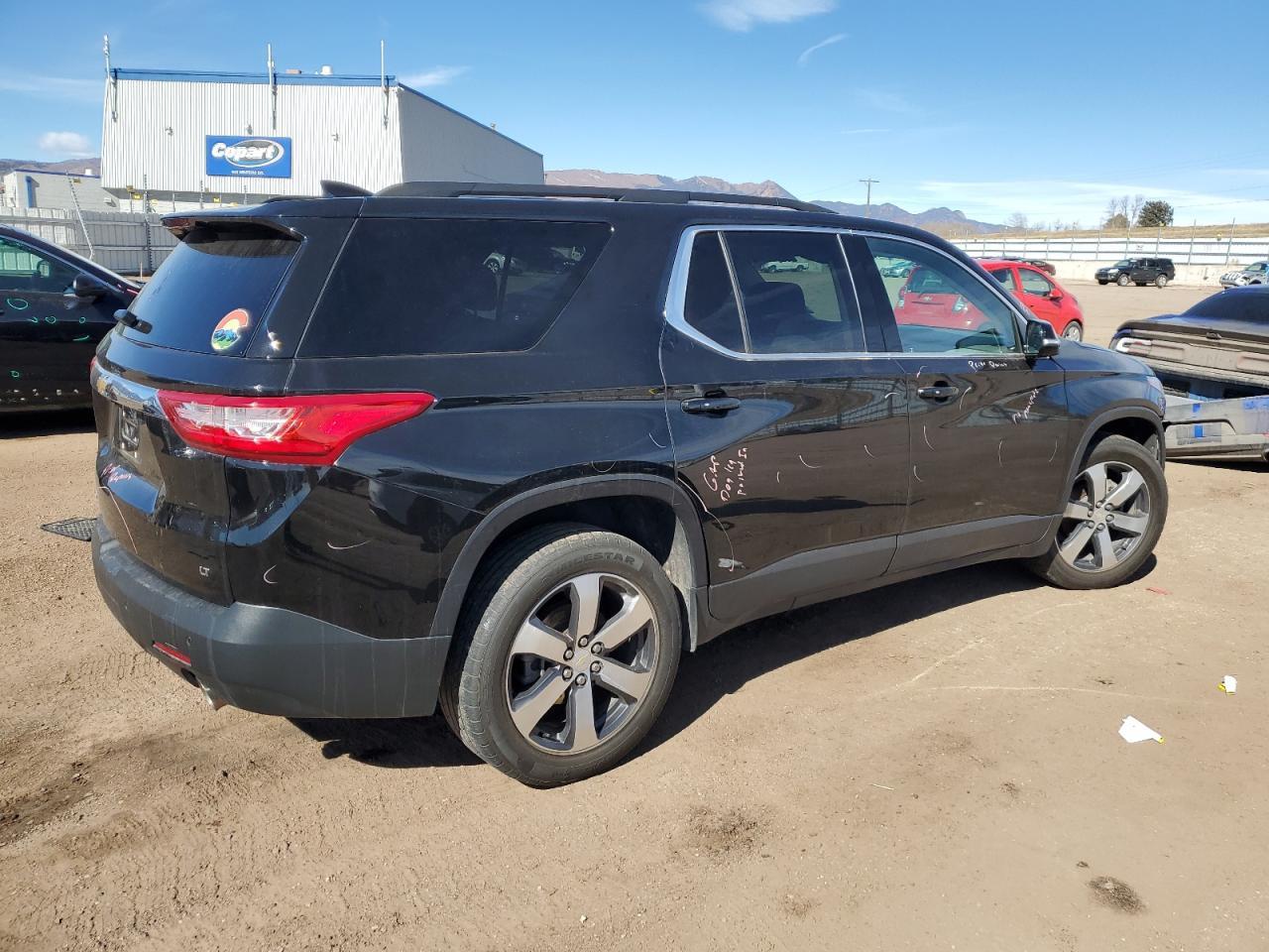 2021 CHEVROLET TRAVERSE L - Фото 3