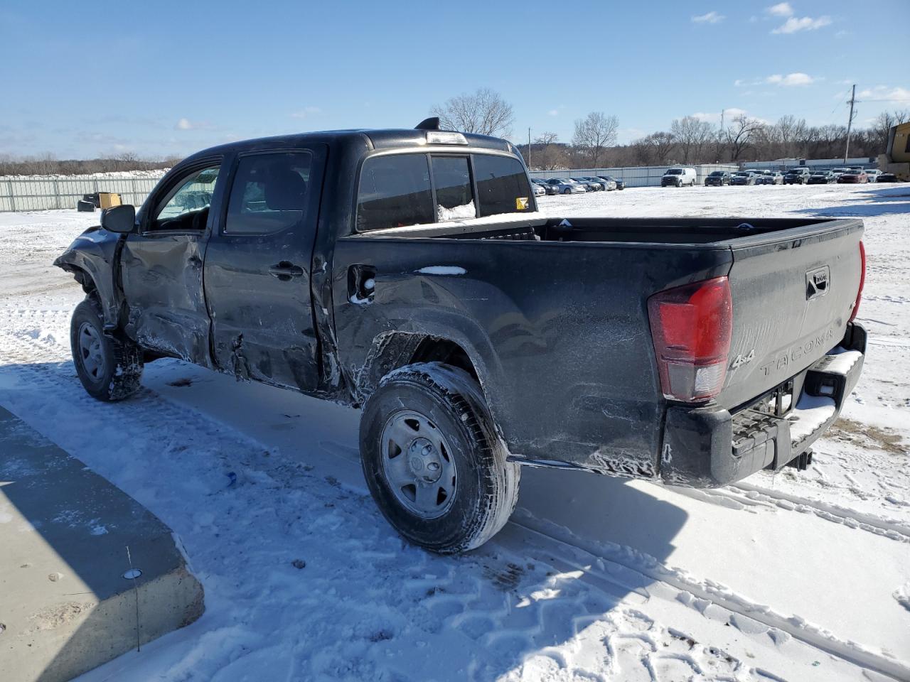 2023 TOYOTA TACOMA DOU - Фото 2
