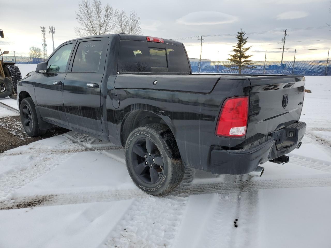 2019 RAM 1500 CLASS - Image 3