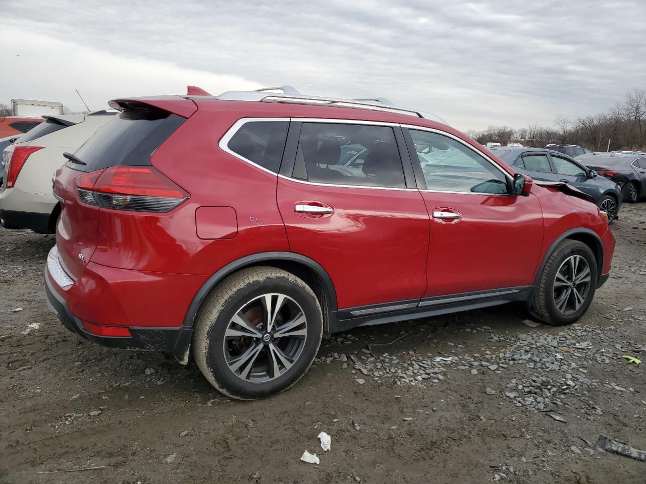 2017 NISSAN ROGUE S - Фото 3