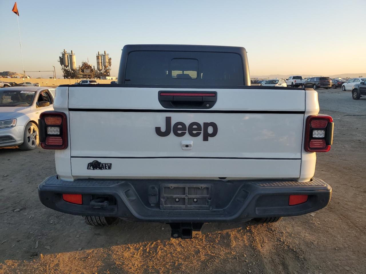 2020 JEEP GLADIATOR - Image 6