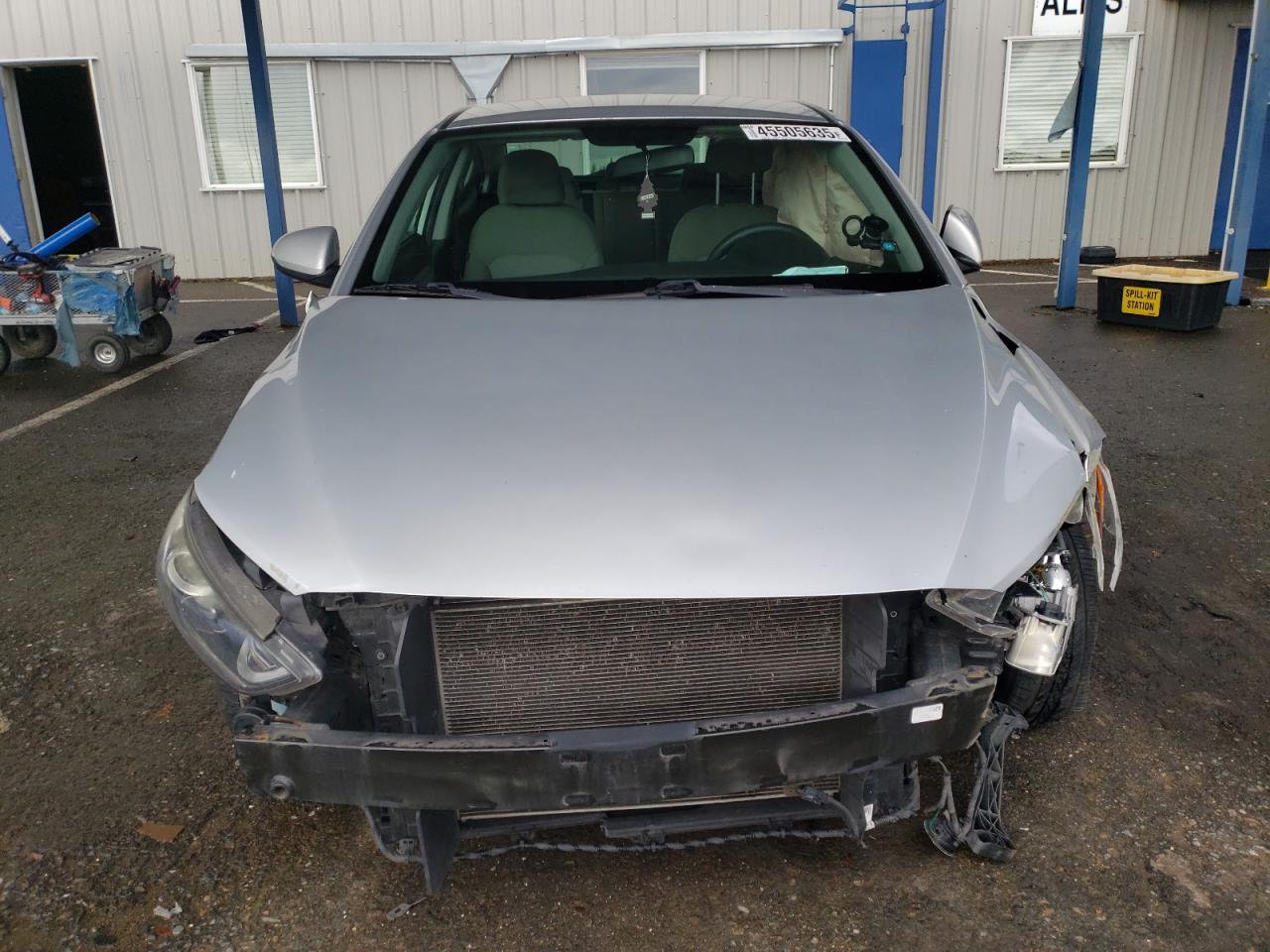 2018 HYUNDAI ELANTRA SE - Image 5