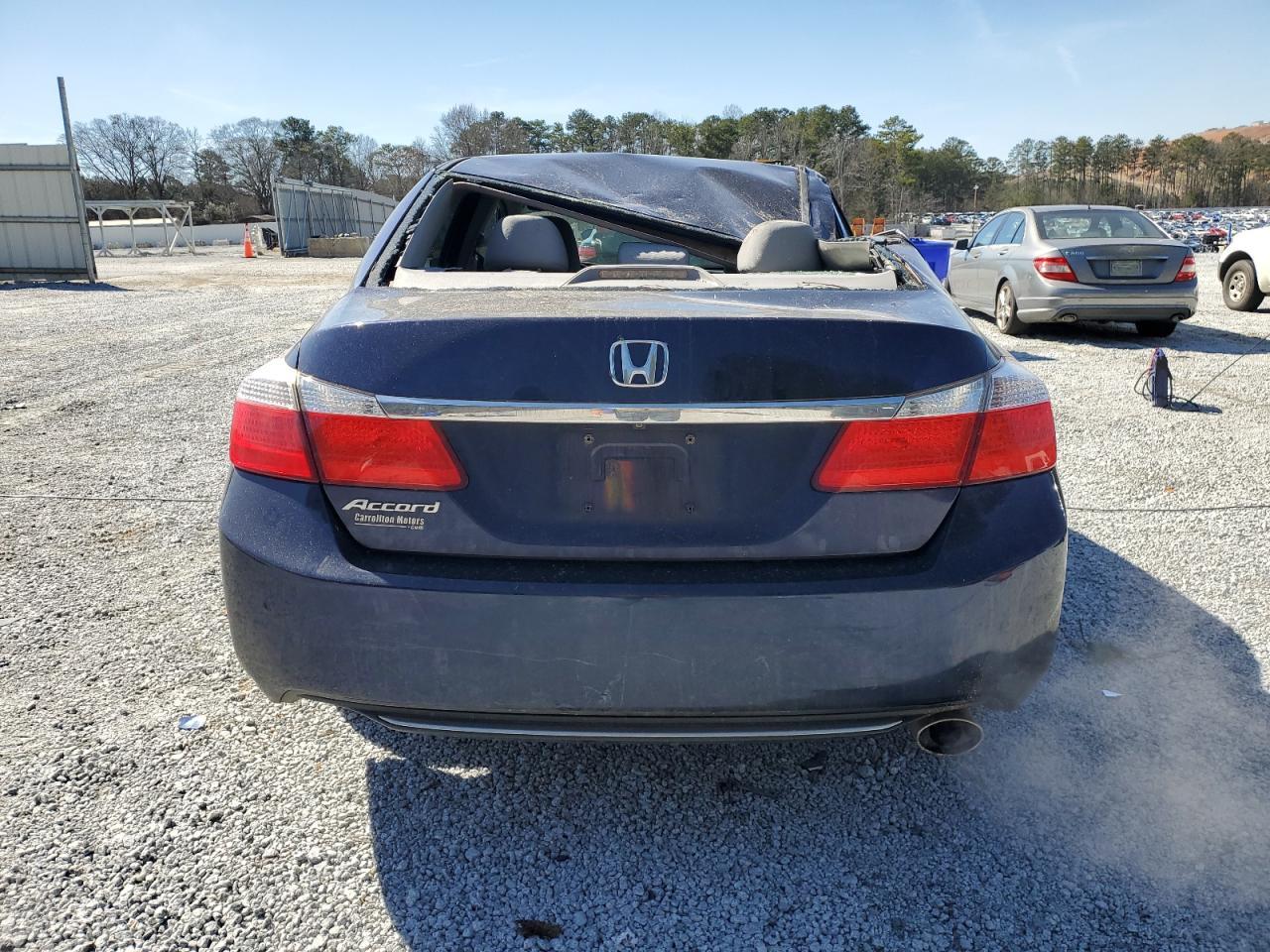 2014 HONDA ACCORD LX - Image 6