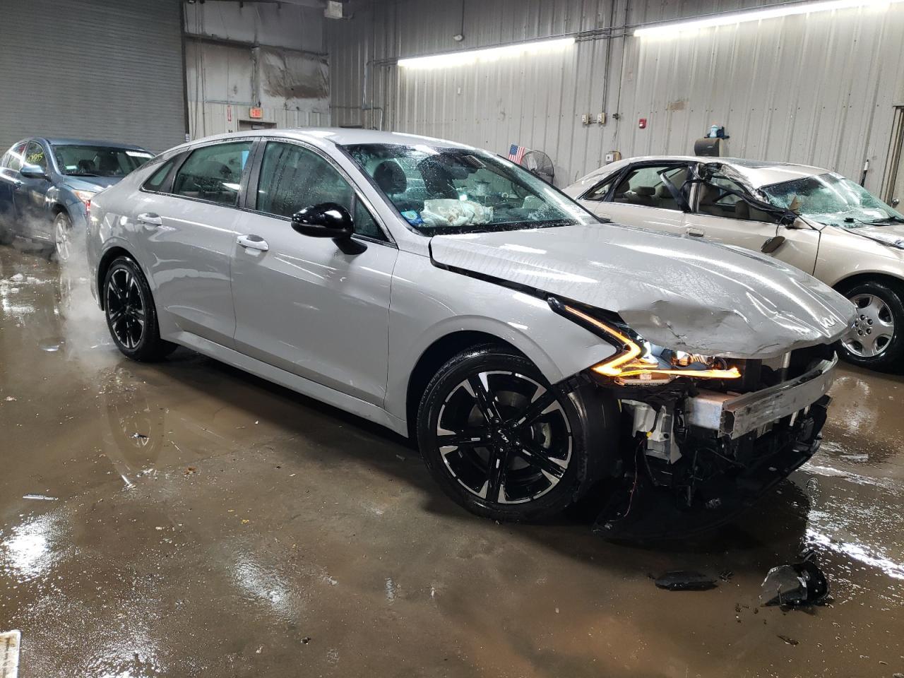 2023 KIA K5 GT LINE - Фото 4