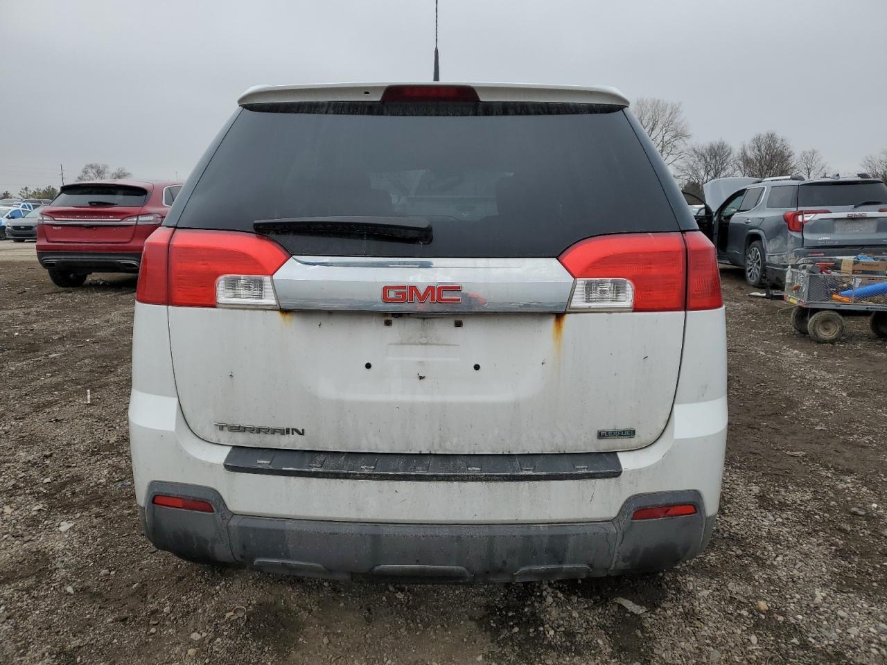 2012 GMC TERRAIN SL - Image 6
