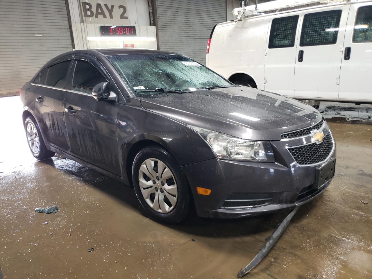 2014 CHEVROLET CRUZE LS - Image 4