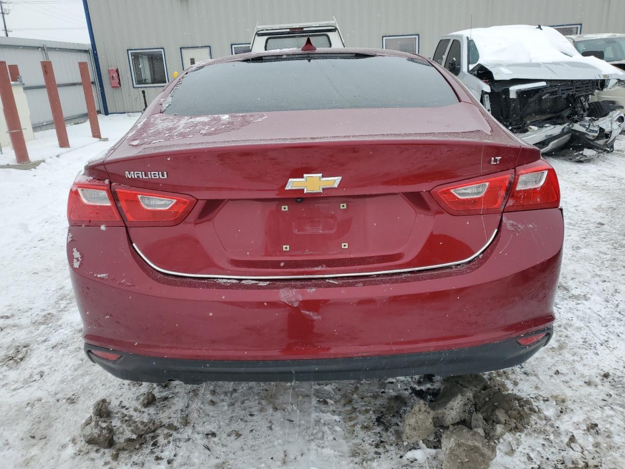 2017 CHEVROLET MALIBU LT - Image 6