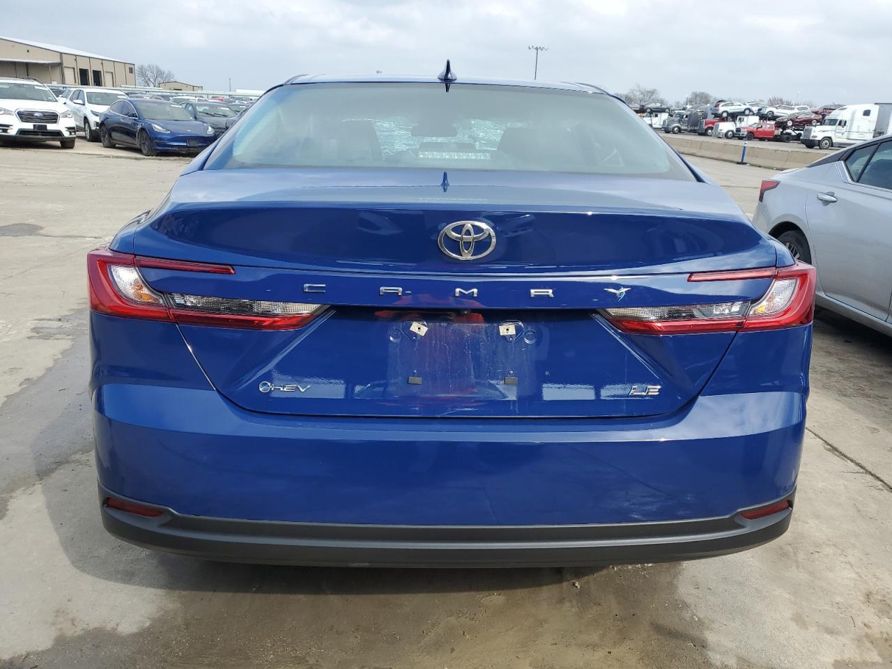 2025 TOYOTA CAMRY XSE - Фото 6