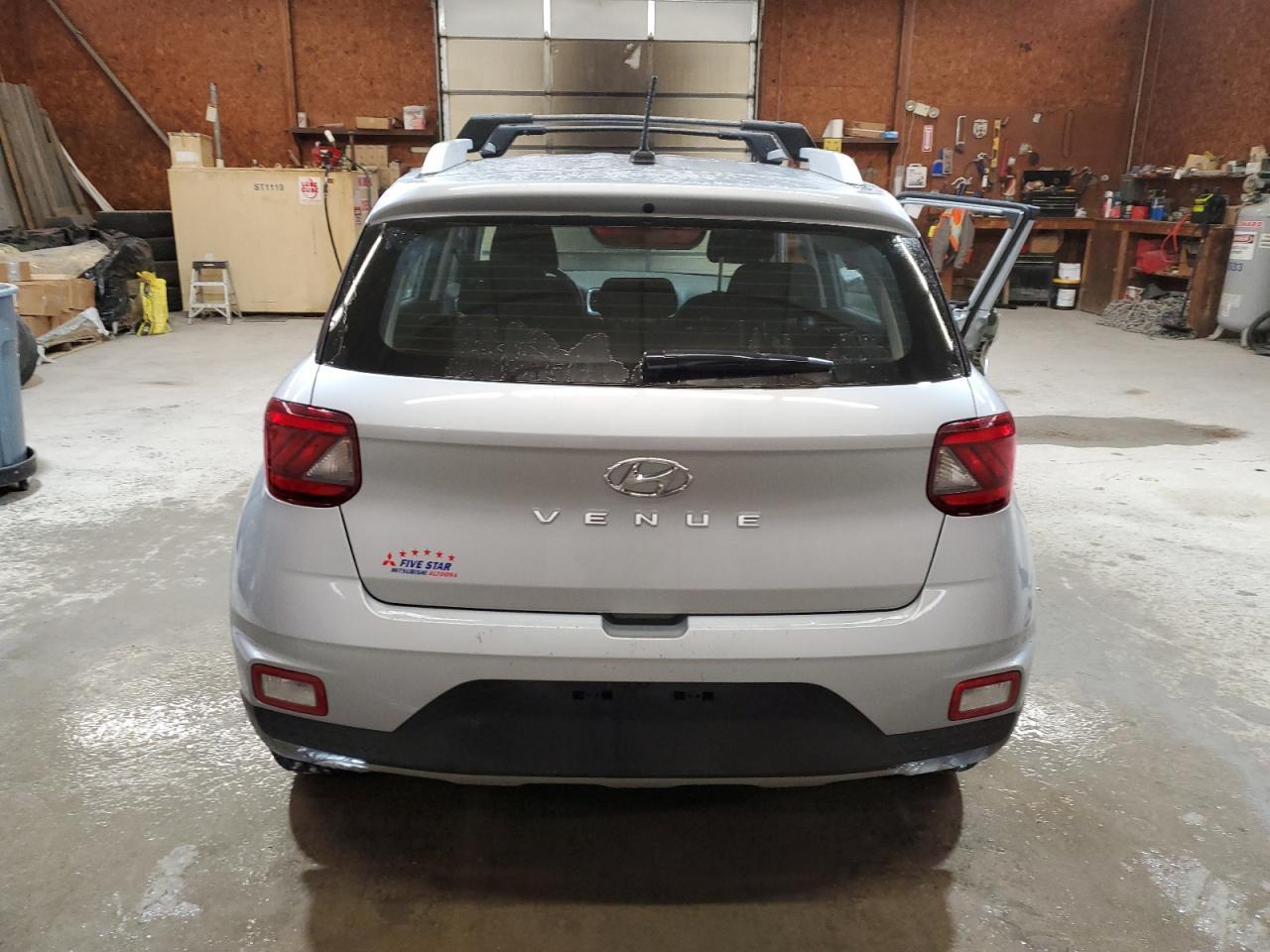 2023 HYUNDAI VENUE SEL - Фото 6