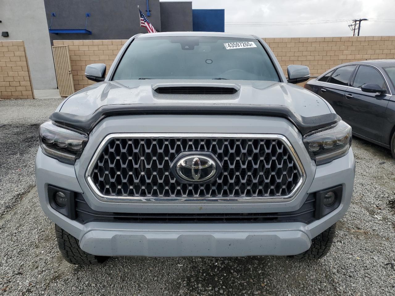 2019 TOYOTA TACOMA DOU - Фото 5