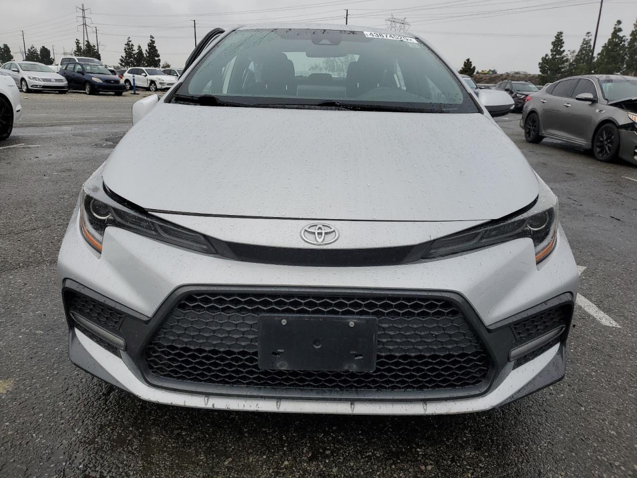 2020 TOYOTA COROLLA SE - Фото 5