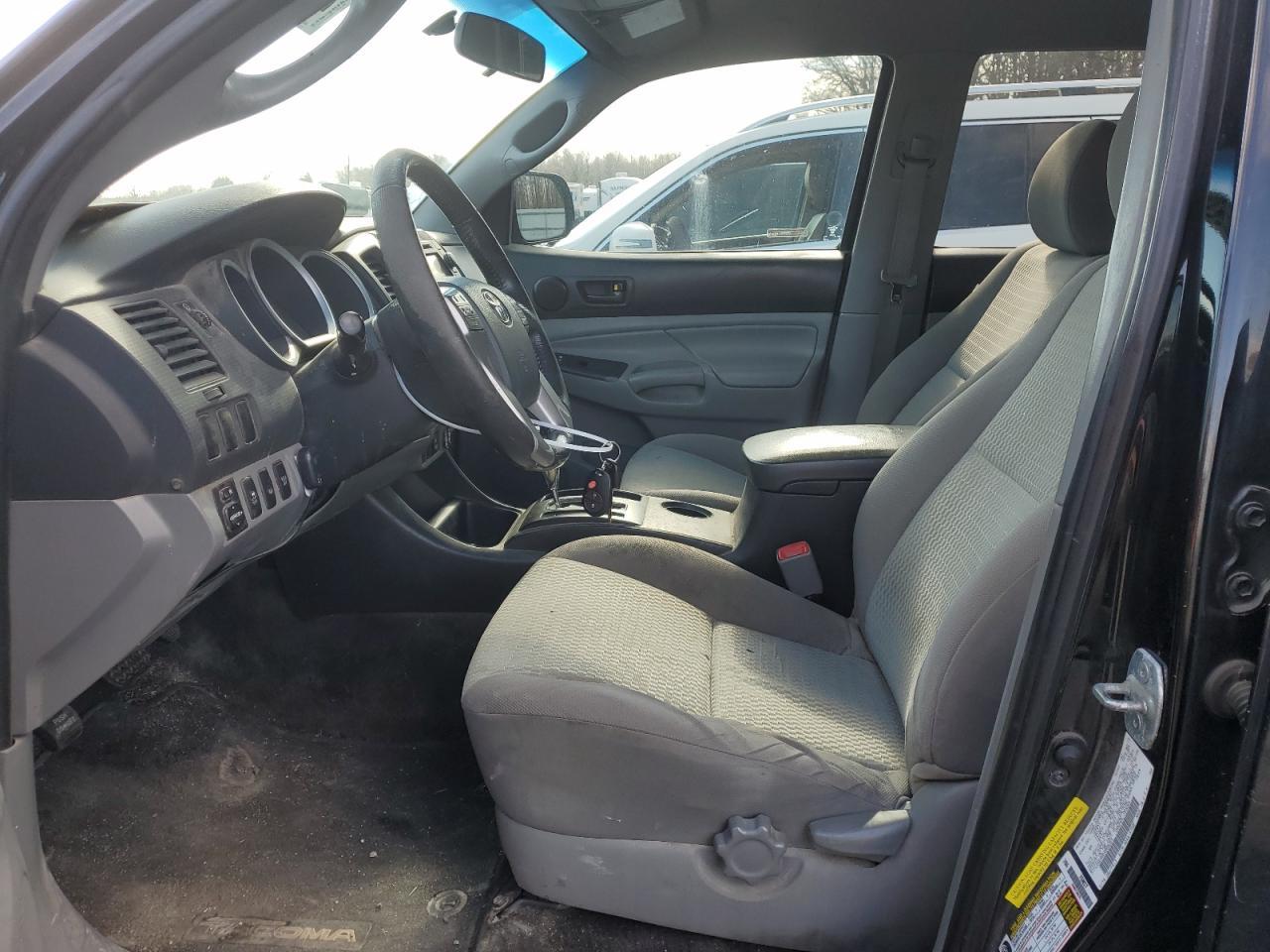 2013 TOYOTA TACOMA DOU - Image 7