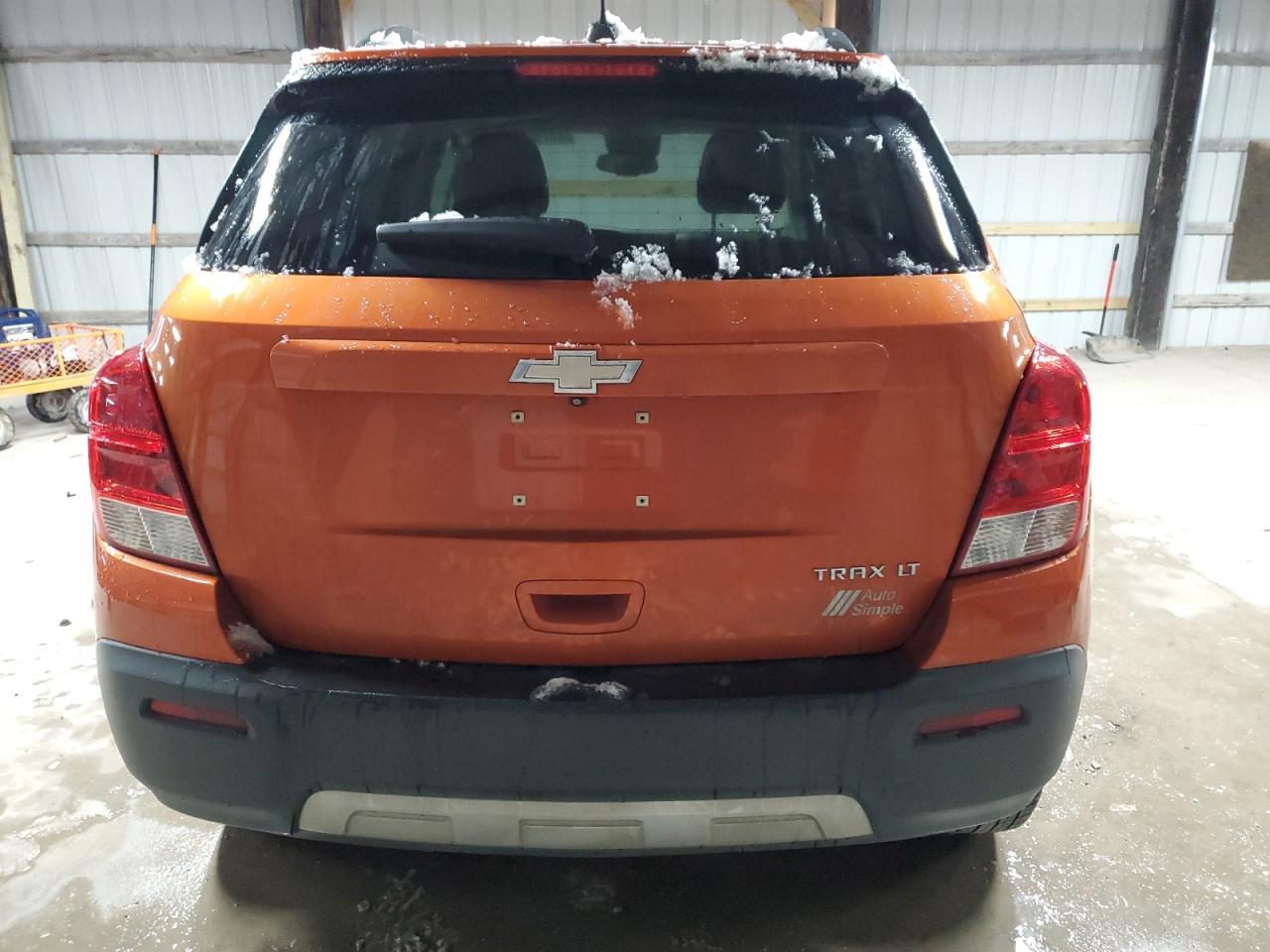2015 CHEVROLET TRAX 1LT - Image 6