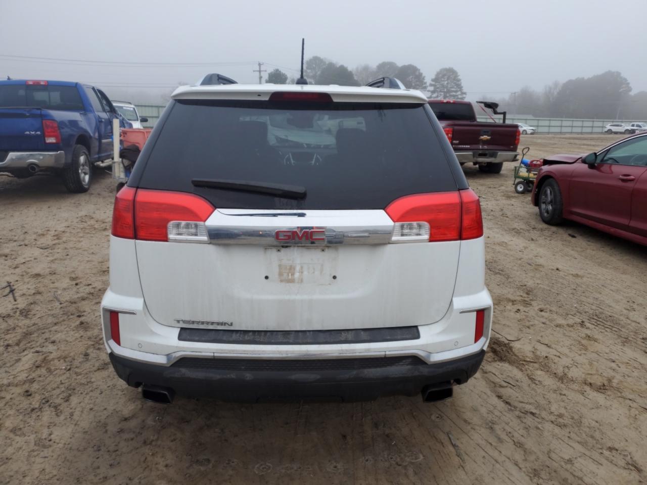 2016 GMC TERRAIN SL - Image 6