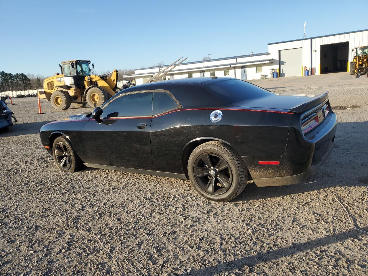 2015 DODGE CHALLENGER - Фото 2