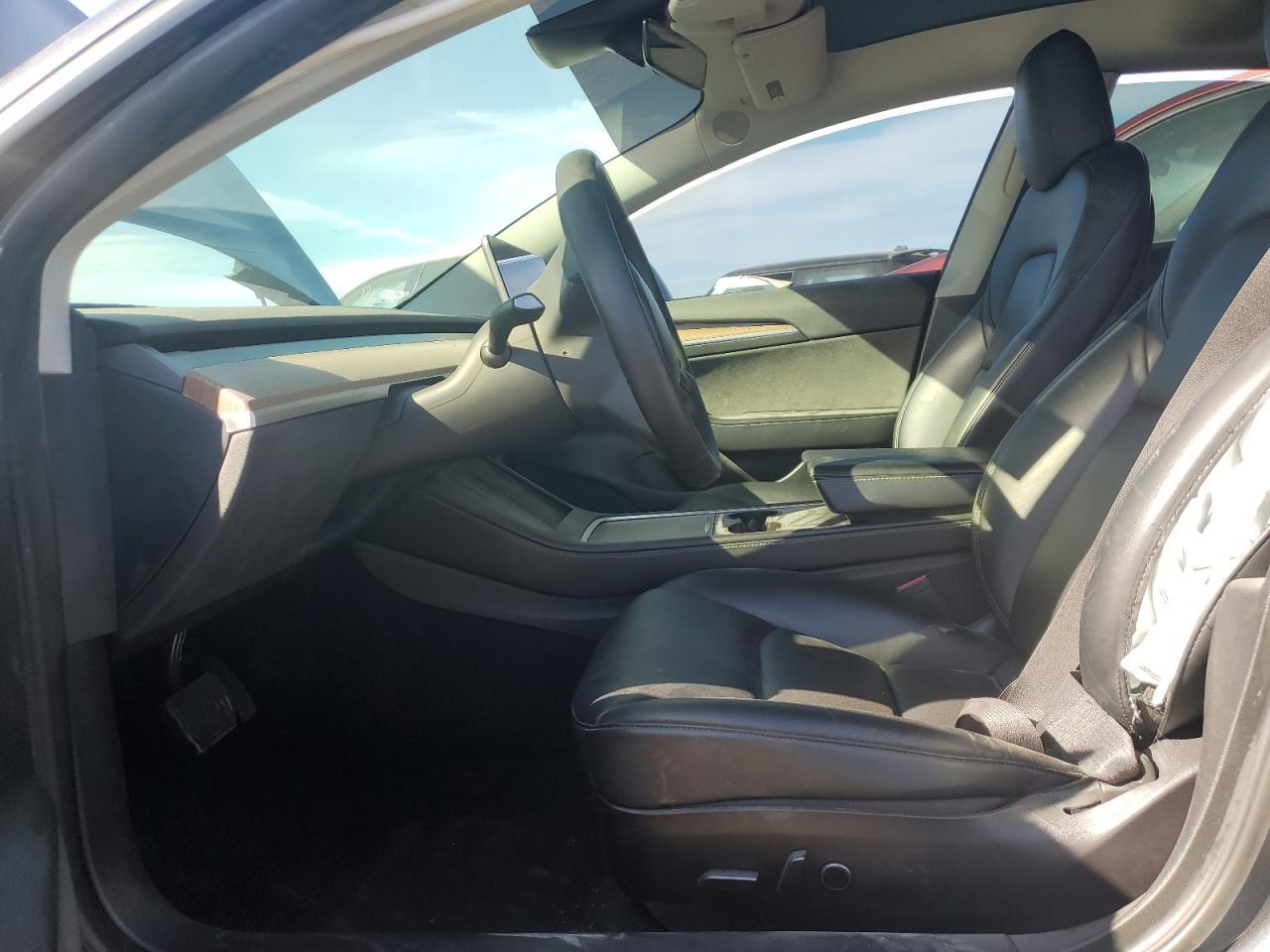 2022 TESLA MODEL 3 - Image 7