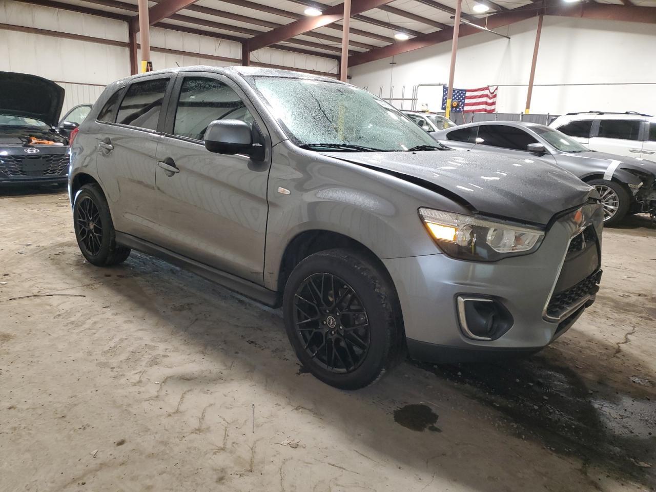 2015 MITSUBISHI OUTLANDER - Фото 4