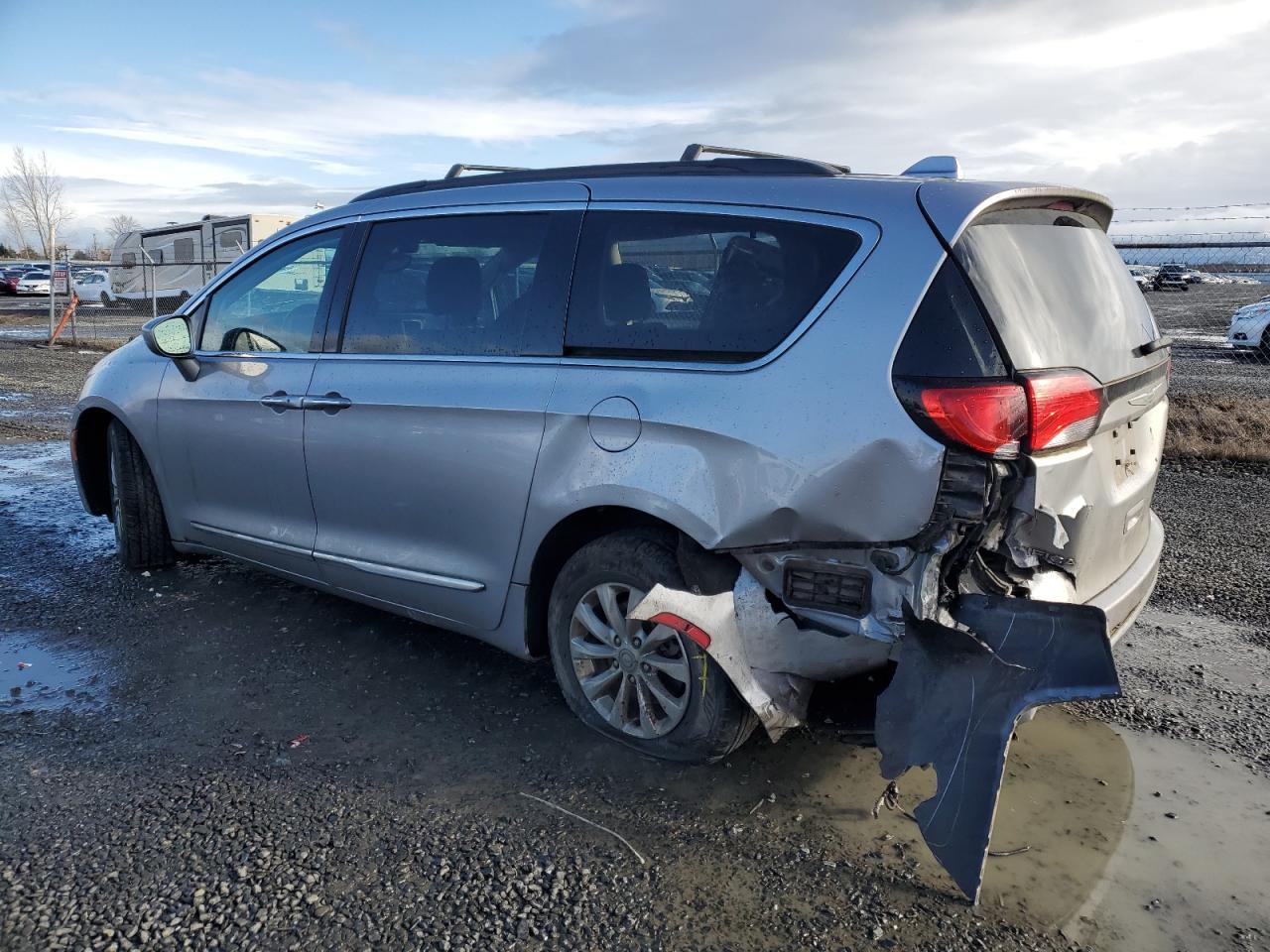 2017 CHRYSLER PACIFICA T - Фото 2
