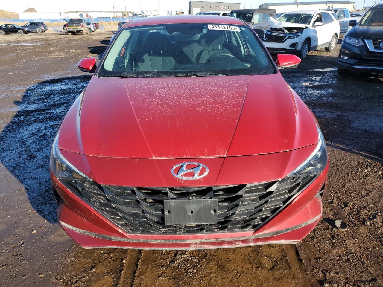 2022 HYUNDAI ELANTRA SE - Image 5