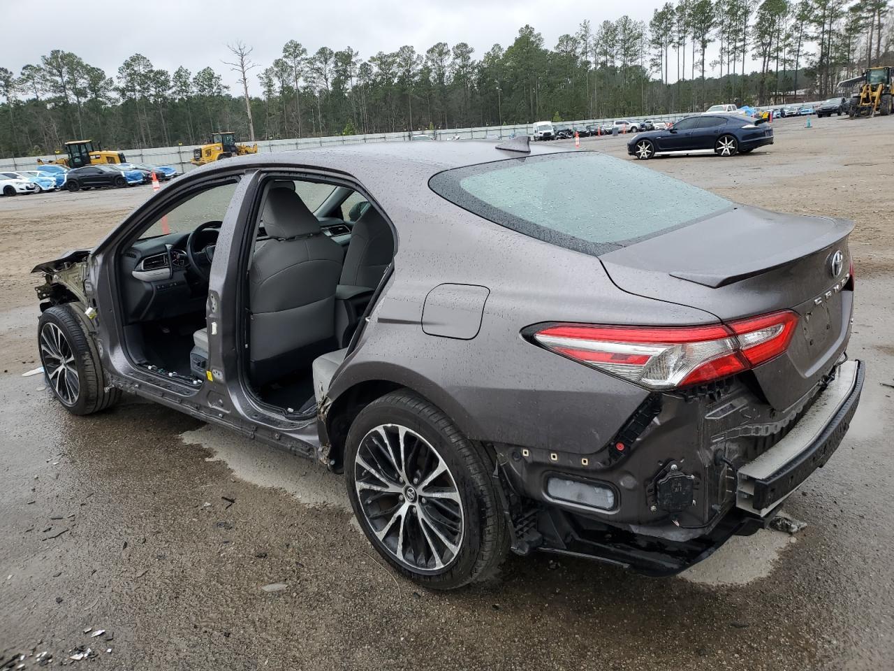 2019 TOYOTA CAMRY L - Image 2