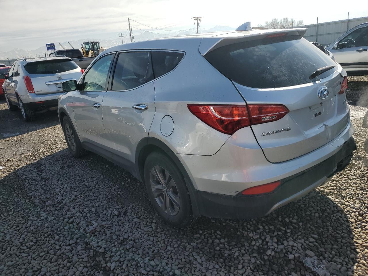 2013 HYUNDAI SANTA FE S - Image 2