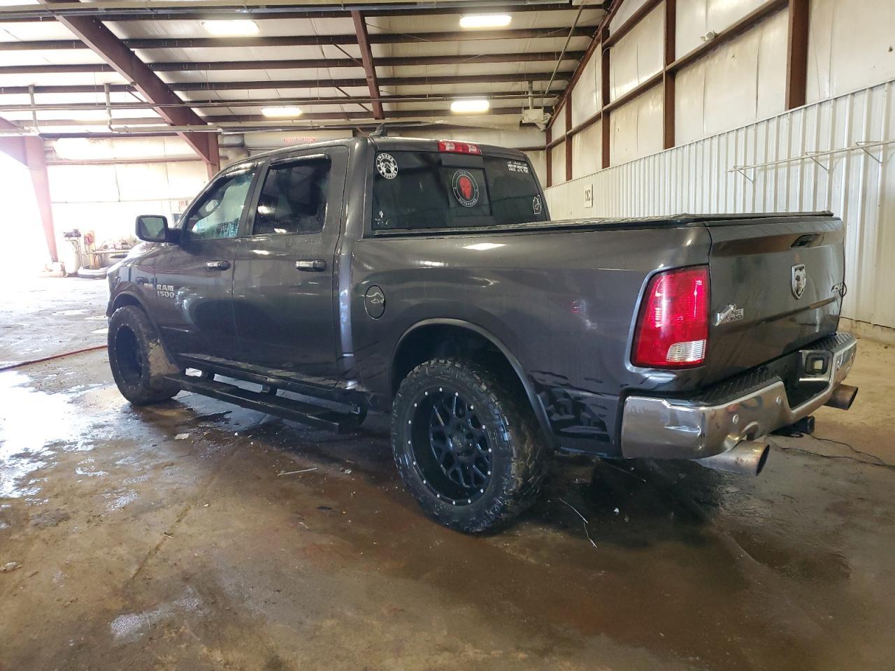2015 RAM 1500 SLT - Image 2