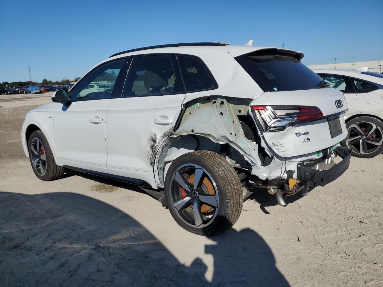 2024 AUDI Q5 PREMIUM - Image 2
