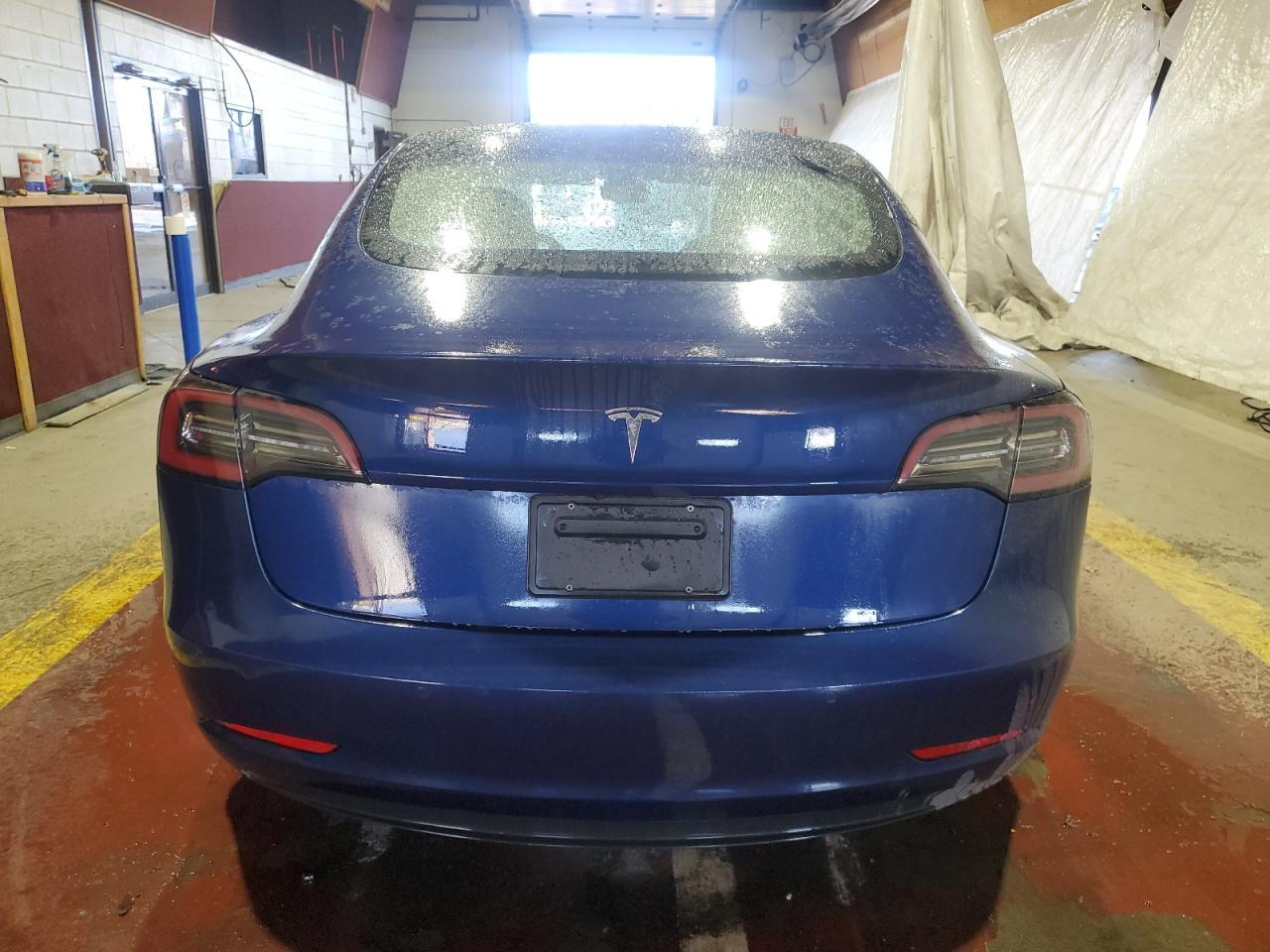 2022 TESLA MODEL 3 - Image 6