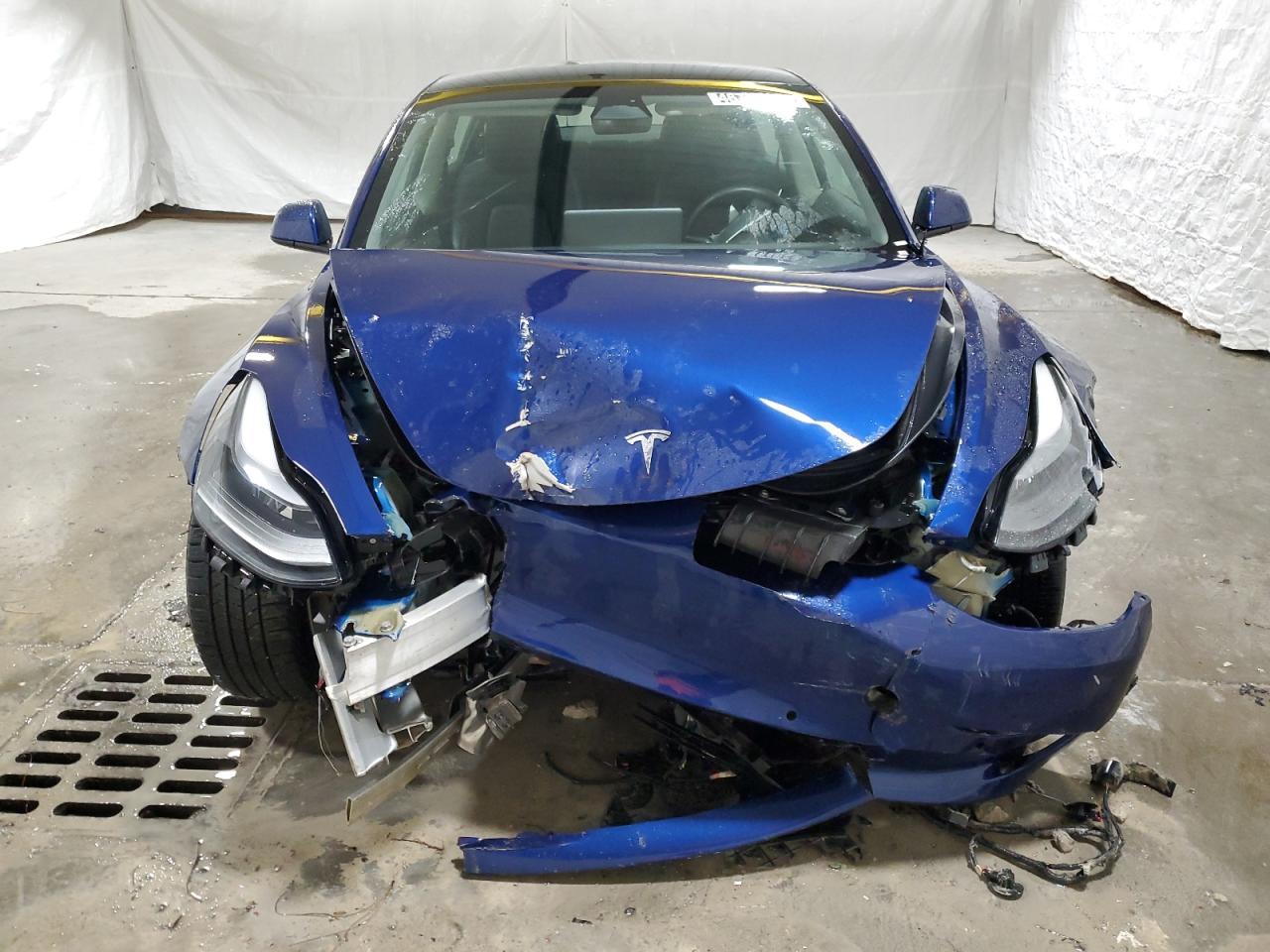 2022 TESLA MODEL 3 - Image 5