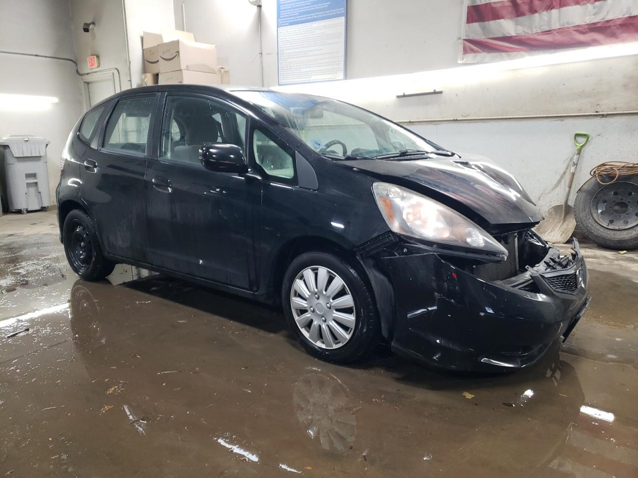 2013 HONDA FIT - Фото 4