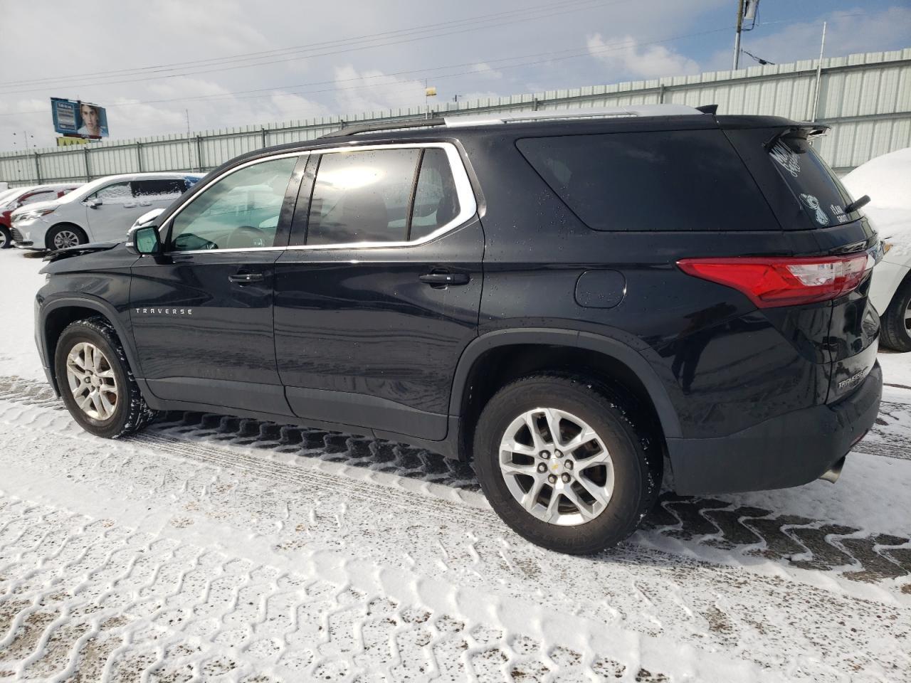 2018 CHEVROLET TRAVERSE L - Фото 2