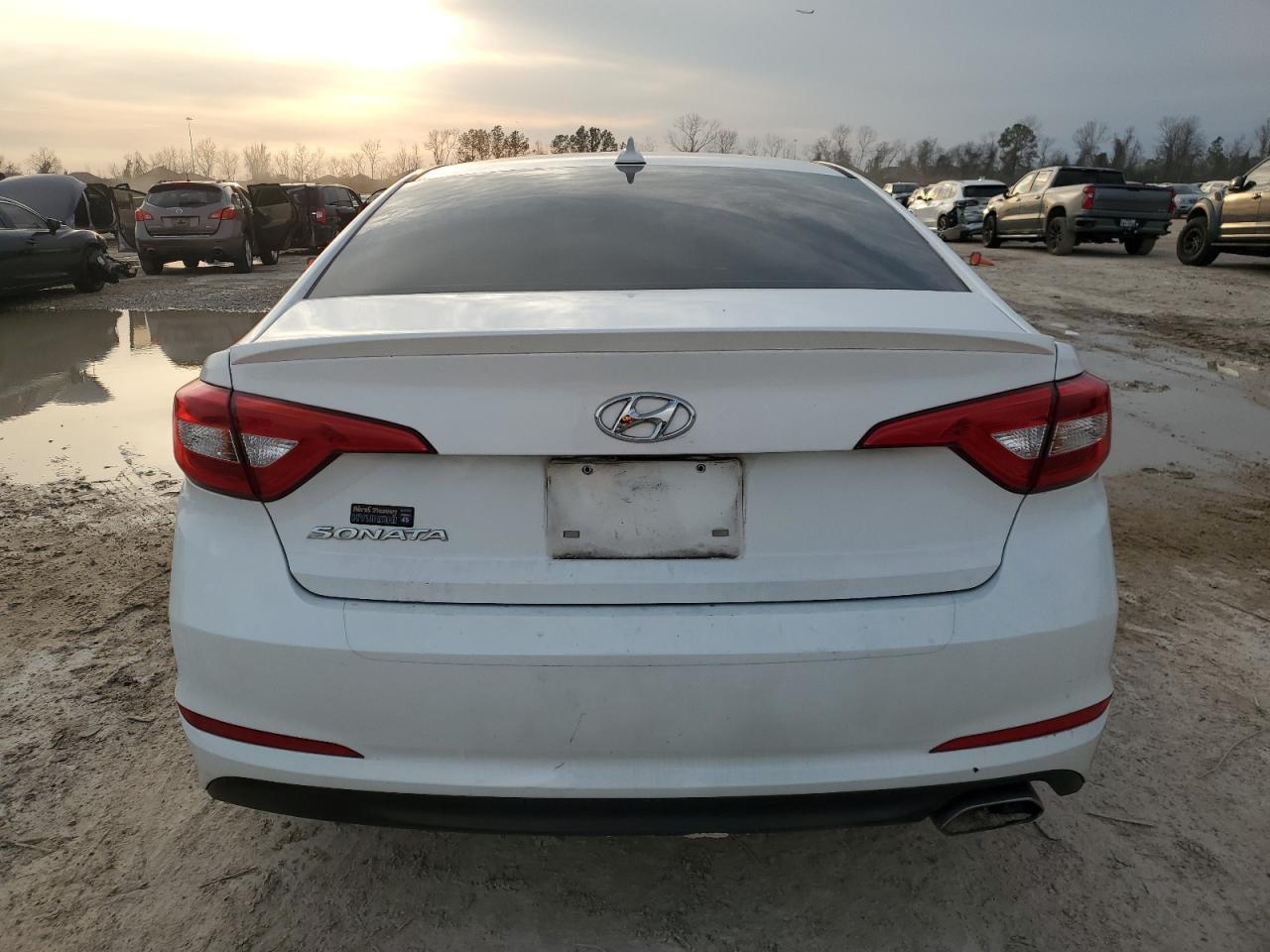 2017 HYUNDAI SONATA SE - Фото 6