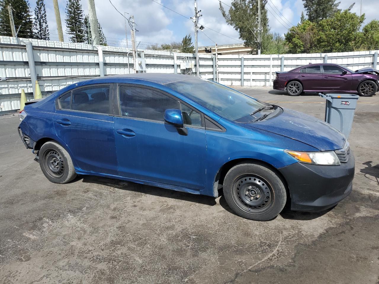 2012 HONDA CIVIC LX - Image 4