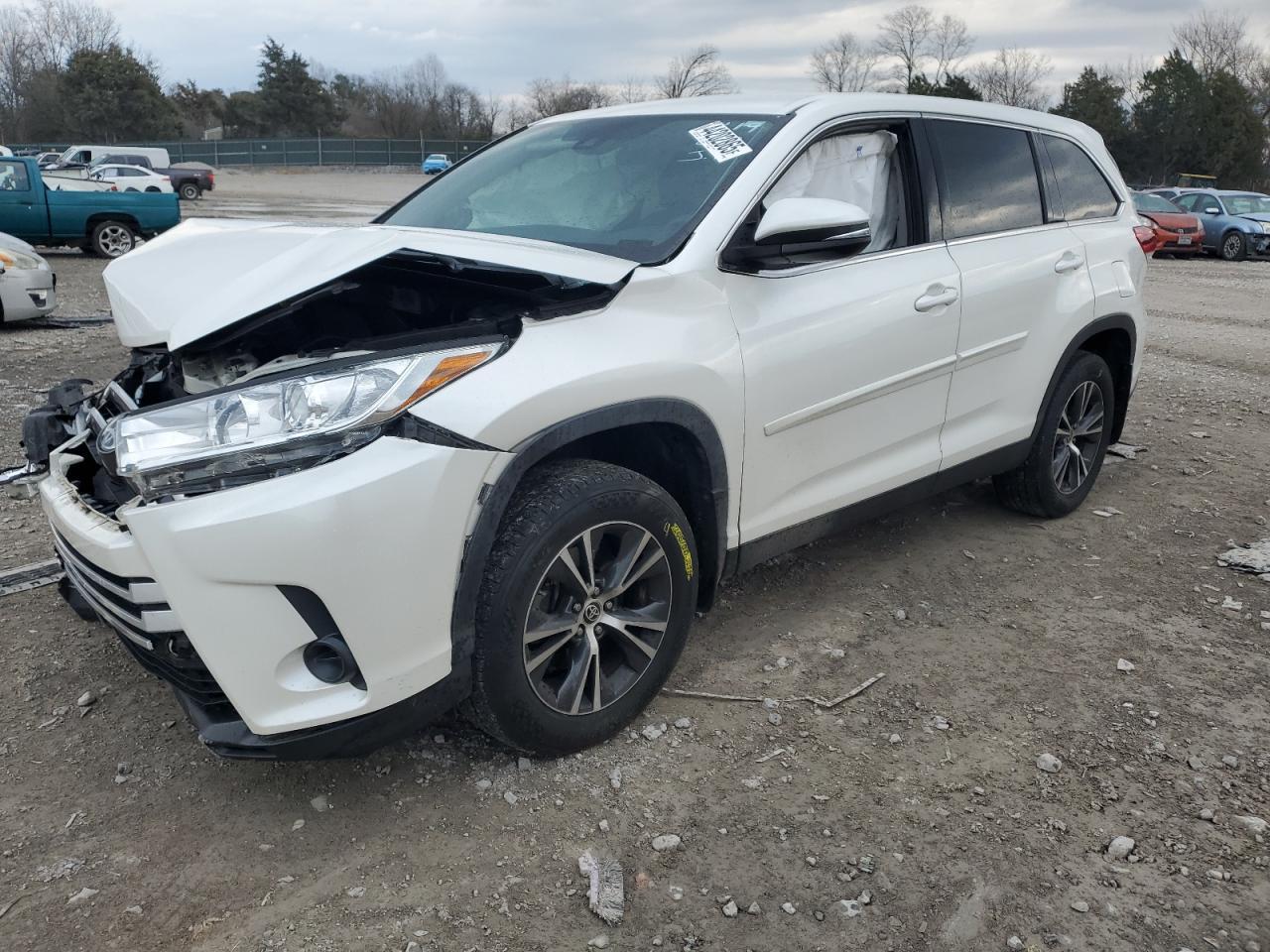 2019 TOYOTA HIGHLANDER