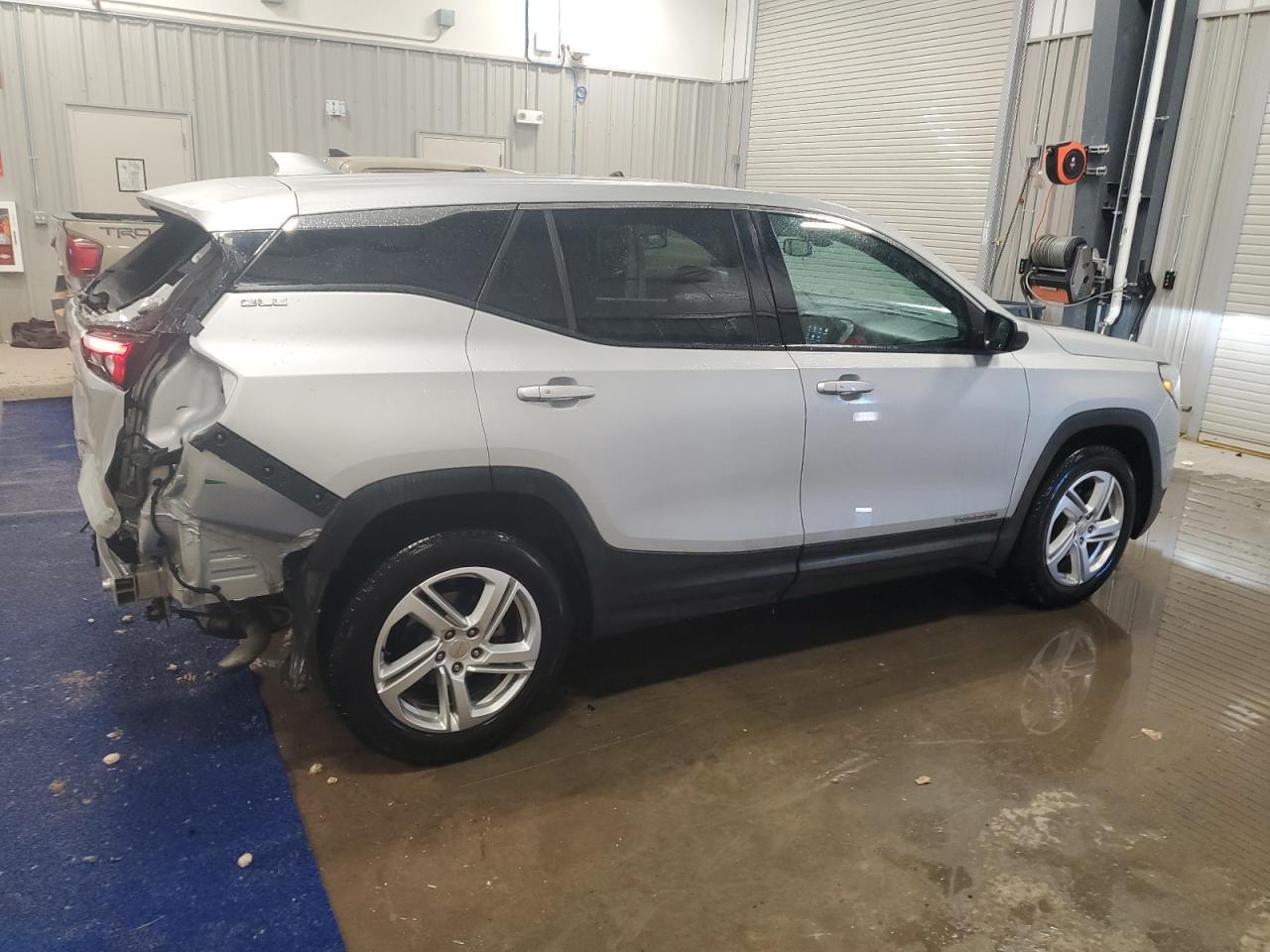2018 GMC TERRAIN SL - Image 3