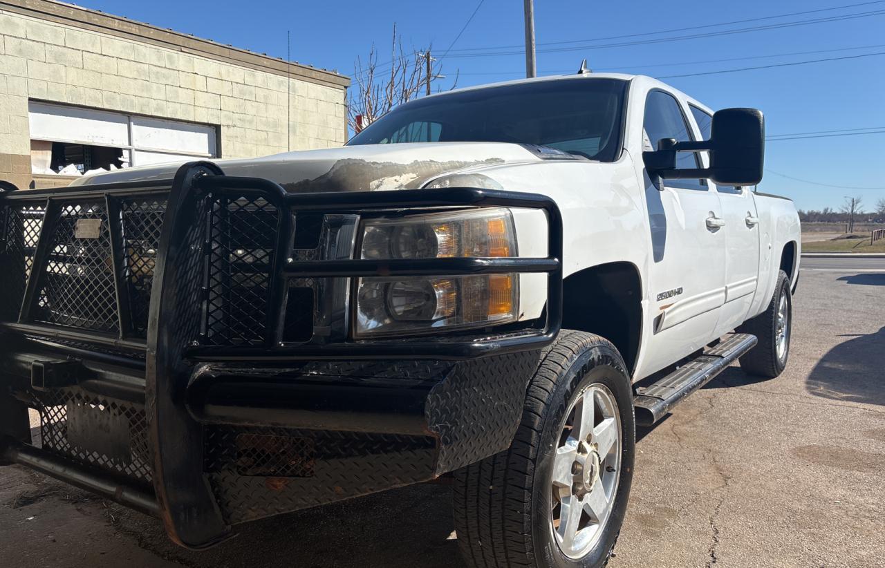 2012 CHEVROLET SILVERADO - Image 2