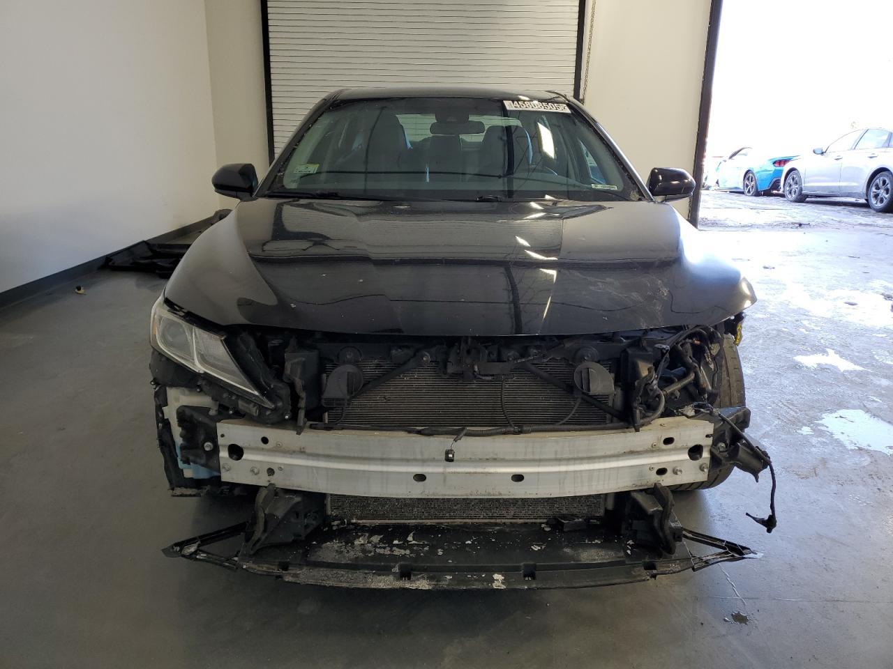 2020 TOYOTA CAMRY SE - Image 5
