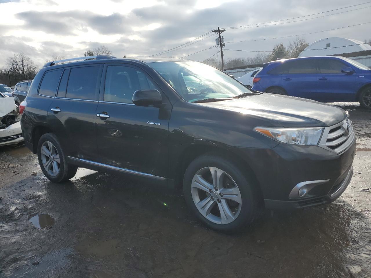 2012 TOYOTA HIGHLANDER - Image 4