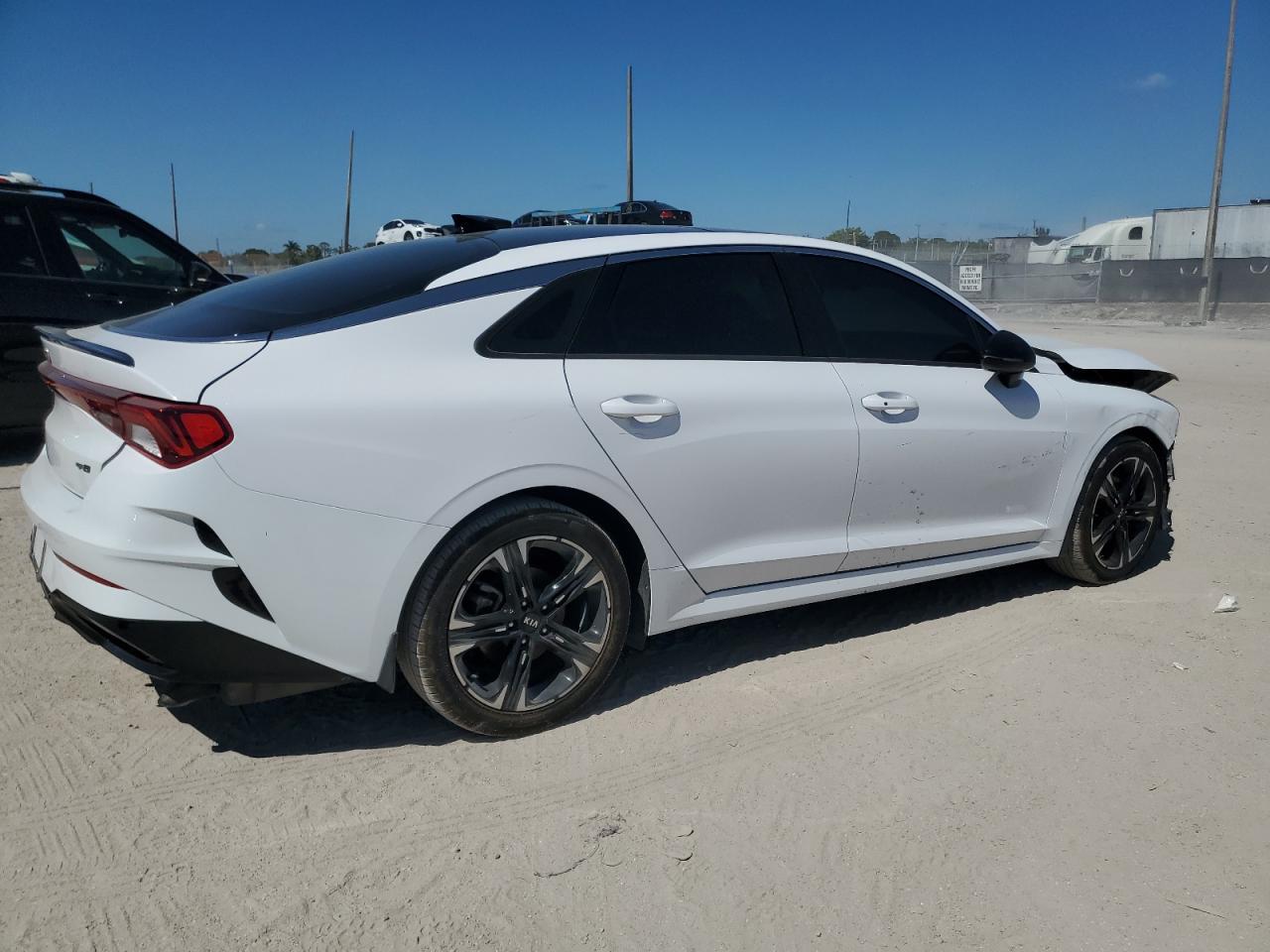 2021 KIA K5 GT LINE - Image 3