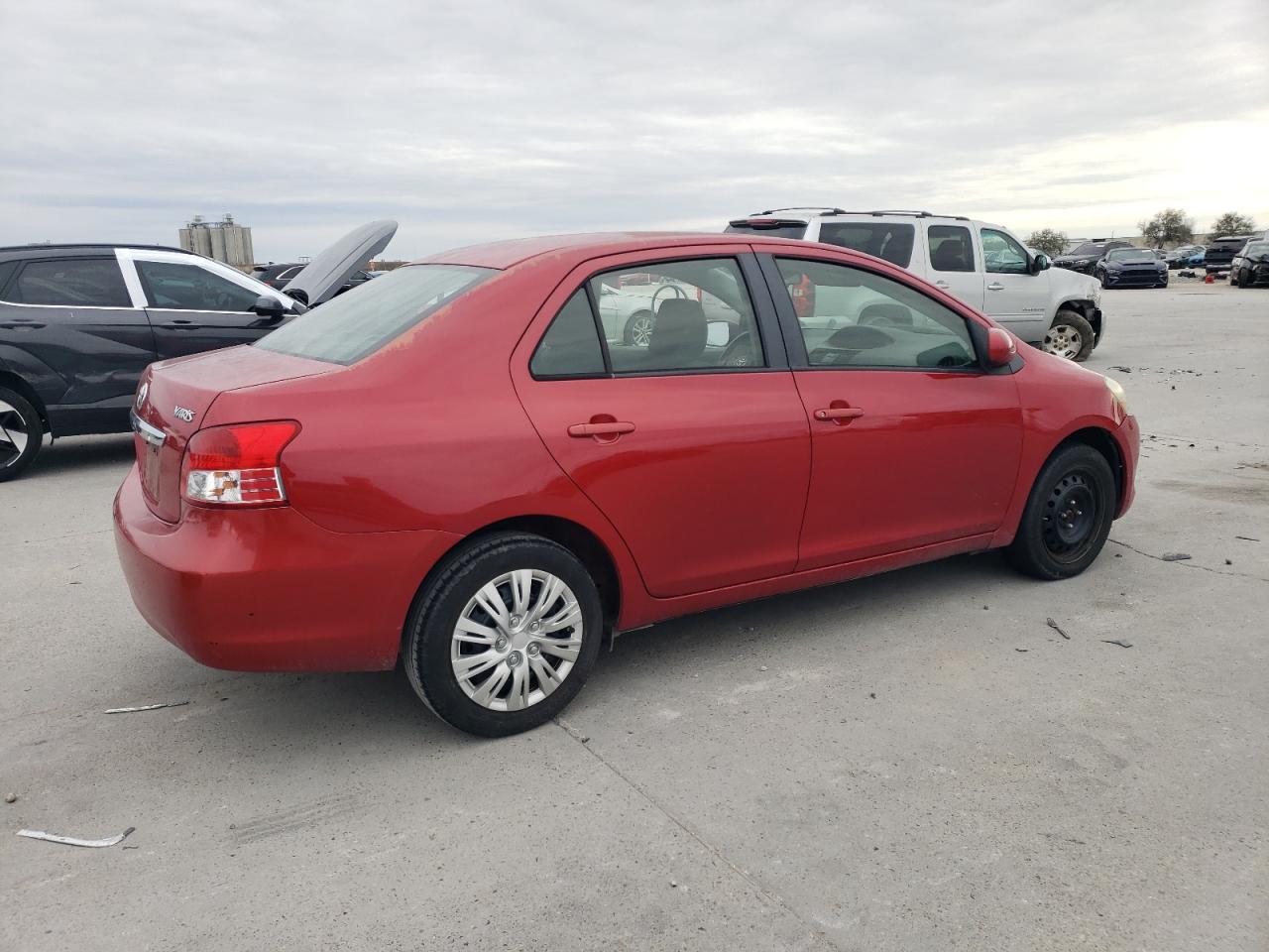 2012 TOYOTA YARIS - Фото 3