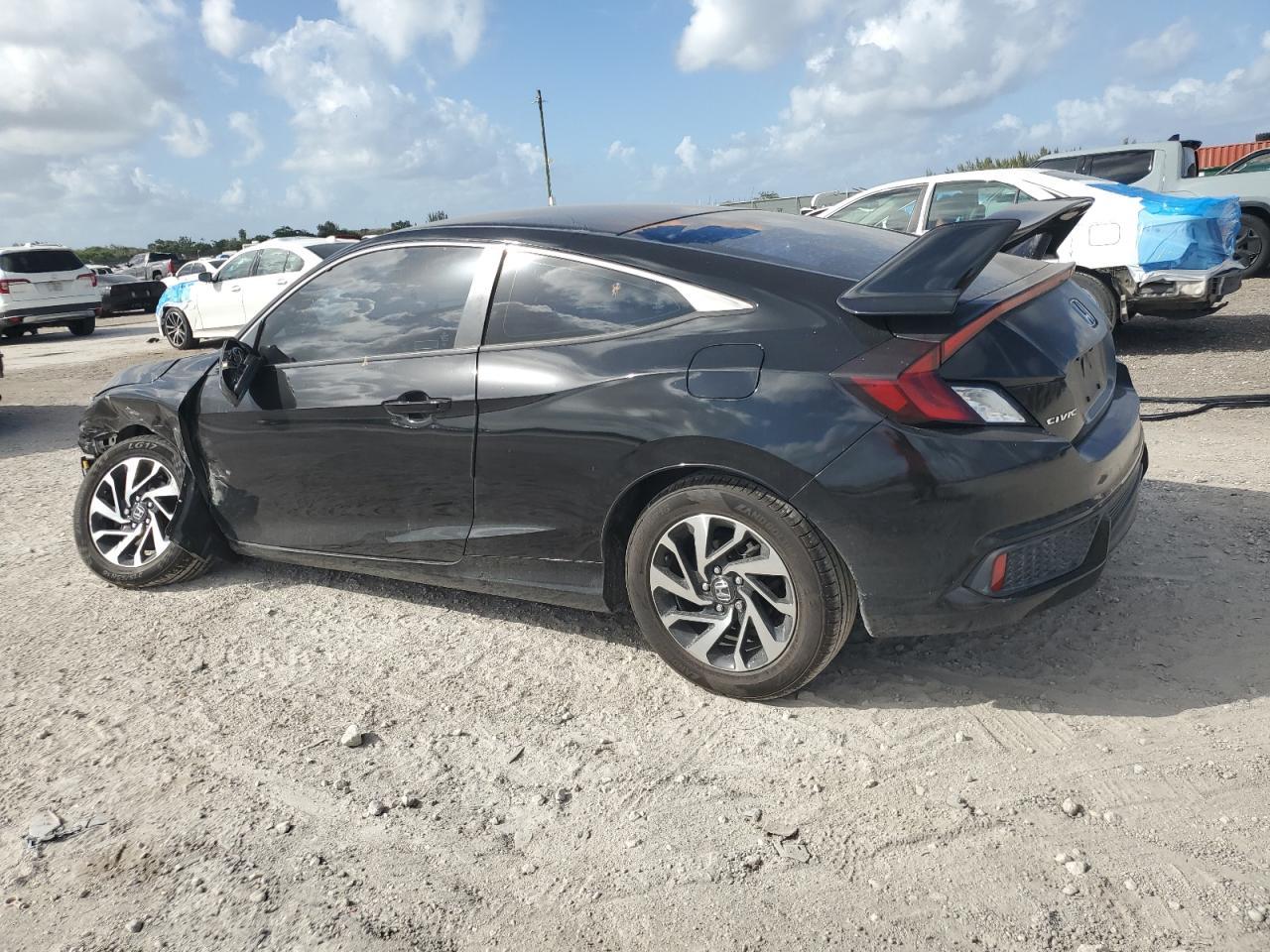 2017 HONDA CIVIC LX - Фото 2