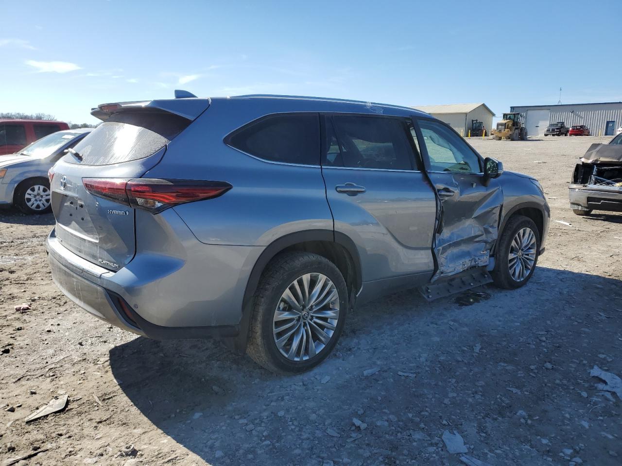 2024 TOYOTA HIGHLANDER - Фото 3
