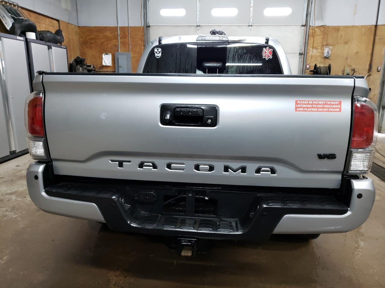 2023 TOYOTA TACOMA DOU - Фото 6