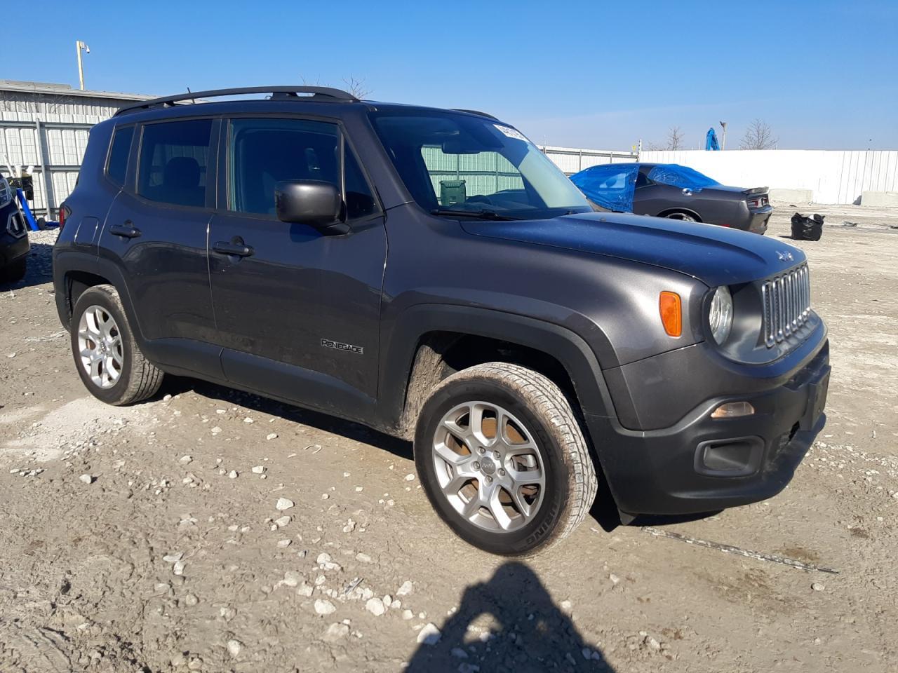 2016 JEEP RENEGADE L - Image 4