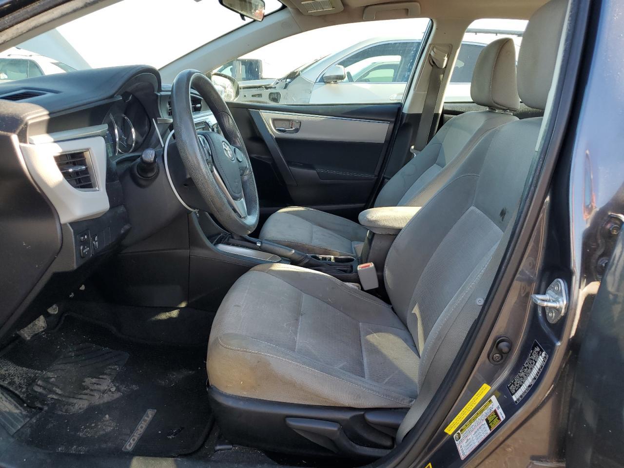 2015 TOYOTA COROLLA L - Фото 7