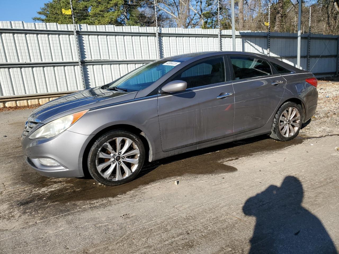 2011 HYUNDAI SONATA SE