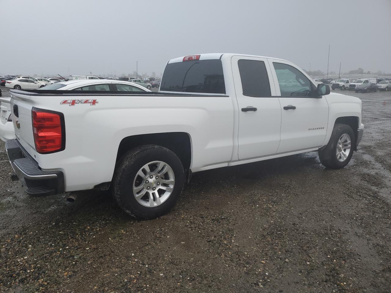 2014 CHEVROLET SILVERADO - Image 3